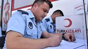 Zabıta Haftası'nda Kızılay'a Kan Verdiler