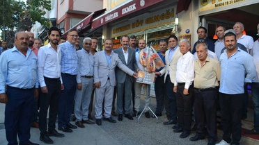 Askıda Ekmek' Kampanyasına Bir Destekte MHP Aliağa'dan