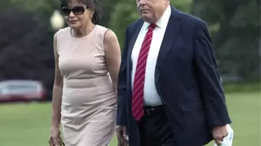 Melanie Trump'ın Anne ve Babası ABD Vatandaşı Oldu