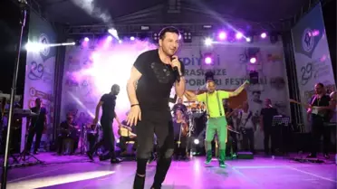 Rize'de Davut Güloğlu Rüzgarı