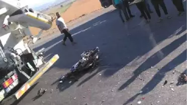 Beton Mikserine Çarpan Motosiklet Sürücüsü Öldü