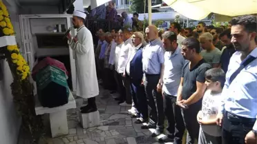 Balayı Yolundaki Hayatını Kaybeden Özlem Demir Yalın Son Yolculuğuna Uğurlandı