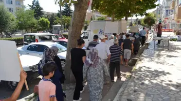 Vatandaşlar, Marmaraereğlisi Belediyesini Protesto Etti