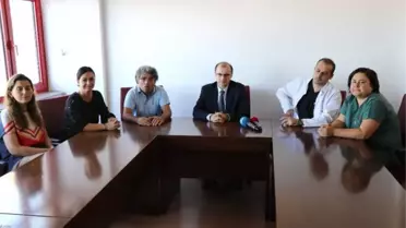Başına Demir Çubuk Saplanan Çocuk 6 Saat Süren Operasyonla Kurtarıldı