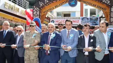 'Kahvaltıcılar Sokağı' Törenle Hizmete Açıldı
