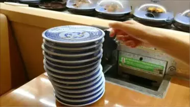 Tokyo'nun Garsonsuz 'Jetgil' Restoranı