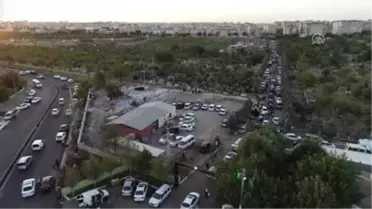 Diyarbakır'da Mezarlıklarda 'Perşembe' Yoğunluğu (2)