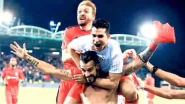 Sorun Futbolu Değil Parası
