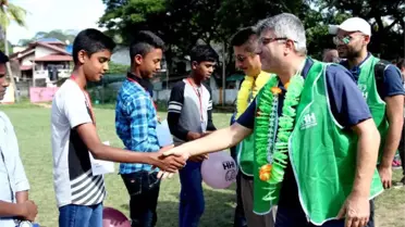 Türk Hayırseverlerden Sri Lanka'ya Bayram Yardımı
