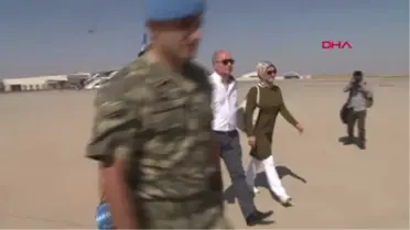 Şırnak'ta Üs Bölgesinde Nöbetteki Askere Bayramda Anne- Baba Sürprizi Özel Hd 1