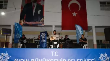 Büyükşehir Karacasu'da Halk Konseri Verdi