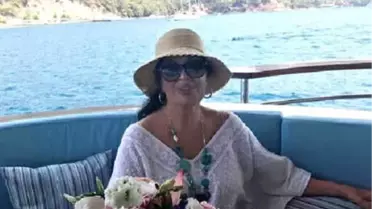 Türkan Şoray'ın Tatil Keyfi