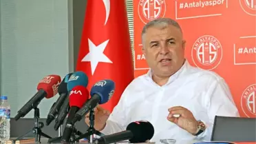 Antalyaspor Başkanı 'Gülerek Gidiyorum' Diyerek İstifa Etti