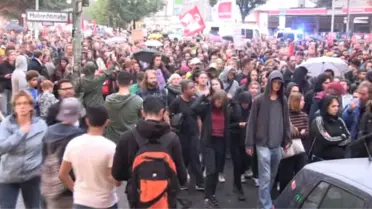 Berlin'de 10 Bin Kişi Irkçı Şiddete Karşı Yürüdü