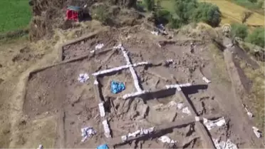 Kanlıtaş'ta 8 Bin Yıl Önce Kırmızı ve Sarı Boya Üretilmiş