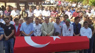 Trafik Kazasında Hayatını Kaybeden Uzman Erbaş Özgen Son Yolcuğuna Uğurlandı