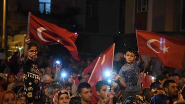 Zafer Mahallesi'nde Coşkulu Zafer Bayramı Kutlaması