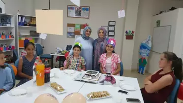 Kartepeli Minikler İbn-i Sina'yı Unutmadı