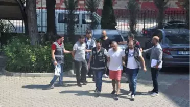 Avm Esnafından 1 Milyon Lira Haraç İsteyen Çeteye Operasyon