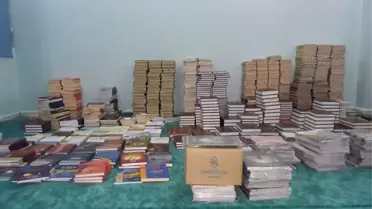 Kur'an Kursu ile Medreselere Et Dağıtımı