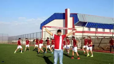 Engelli Genç, 3 Aylık Maaşını Yıldırımspor'a Bağışladı