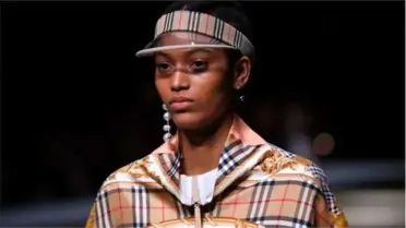 Geçen Yıl 36 Milyon Dolarlık Ürününü İmha Eden Burberry Artık Ürünlerini Yakmayacak