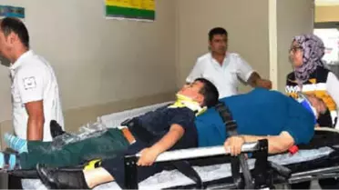 Otomobil Şarampole Devrildi: 1'i Bebek, 2'si Çocuk 7 Yaralı