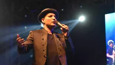 Rafet El Roman: Hayat Bana Beklediğimin Biraz Fazlasını Verdi