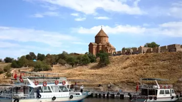 Akdamar'daki Ermeni Ayinine Doğru