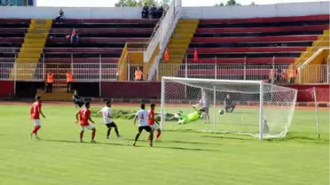 Van Bşb. - Sarıkamış Gençlerbirliği Spor: 2-0