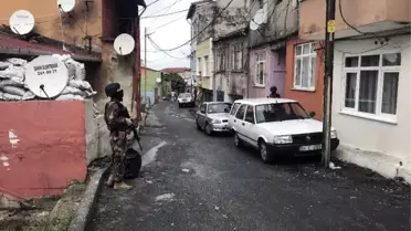 İstanbul'da Pencereden Atılan Uyuşturucu Maddeleri 'Eros' Buldu