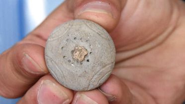 Maydos Kilisetepe Höyüğü'nde 4 Bin Yıllık Ağırşak Bulundu