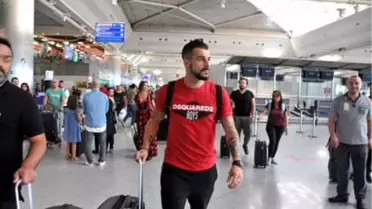 Alvaro Negredo, Al Nasr'a Transfer Oldu