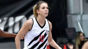 Kübra Siyahdemir 1 Yıl Daha Beşiktaş'ta