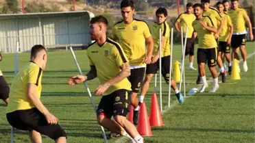 Ömer Şişmanoğlu'nun Ayağındaki Platin Vida Değiştirildi