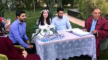 Nikah Memuru Babanın Yaptığı Espri, Davetlileri Kahkahaya Boğdu