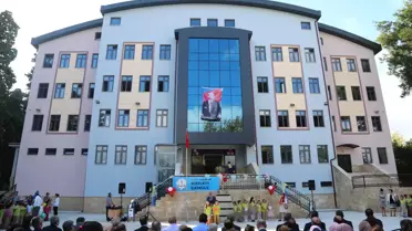 İlköğretim Haftası Bugün Kutlandı