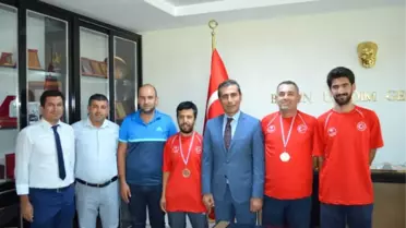 Masa Tenisinde Adıyaman Türkiye Üçüncüsü Oldu