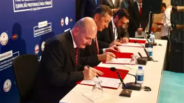 Esas Mesele Zihniyet Devrimini Yapabilmekte'