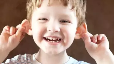 Çocuklarda 'Kepçe Kulak' Sorunu Travma Yaratıyor