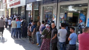 Türkiye'de Binlerce Vatandaş, İsmini ve Soyismini Düzeltti! En Çok Değiştirilen Ad ve Soyad Belli Oldu