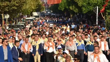 Yuntdağı Yağlı Güreş Festivali İçin Kortej Yürüyüşü
