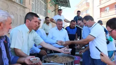 Gediz'in Yeşilçay Köyünde Aşure Etkinliği