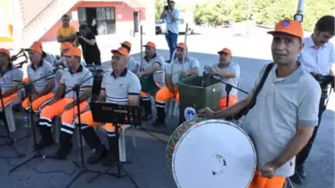 Malatya'da 'Çöpçüler Korosu' Kuruldu
