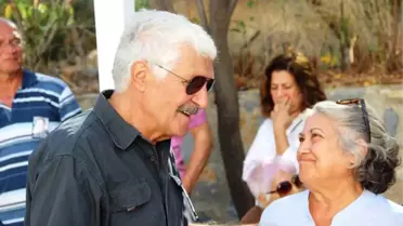 Ünlü Oyuncu Salih Kalyon'dan 47 Yıllık Eşine Son Veda