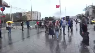 Kestane Karası' Fırtınası İstanbul'da Etkili Oluyor