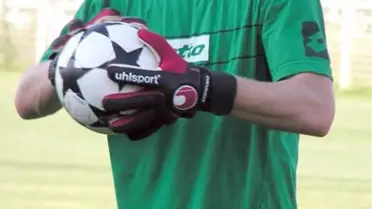 Serdar Kulbilge Futbolu Bıraktı