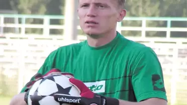 Serdar Kulbilge Futbolu Bıraktı