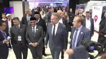 Boşnak Lider İzetbegovic'ten Saraybosna Helal Fuarı'na Ziyaret