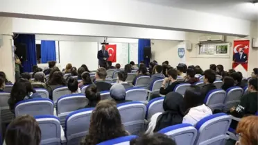 Lise Son Sınıf Öğrencilerine Eğitim Desteği